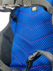 RC Paraglider Scale Gurtzeug Noah SR Detailansicht Meschgewebe Sitzfläche